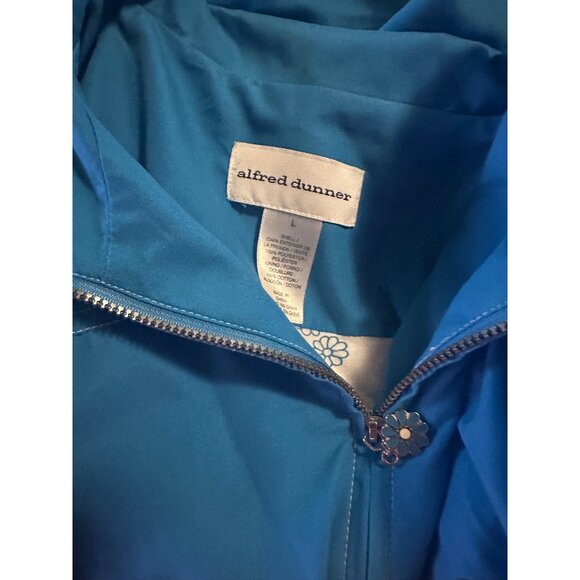 Alfred Dunner blue zip front size L jacket with flower zipper pulls - Picture 3 of 6